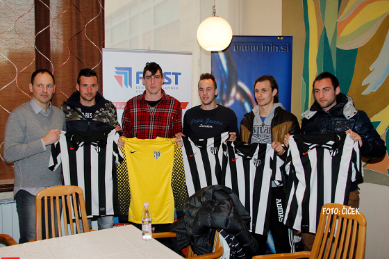 Akterji novinarske konference